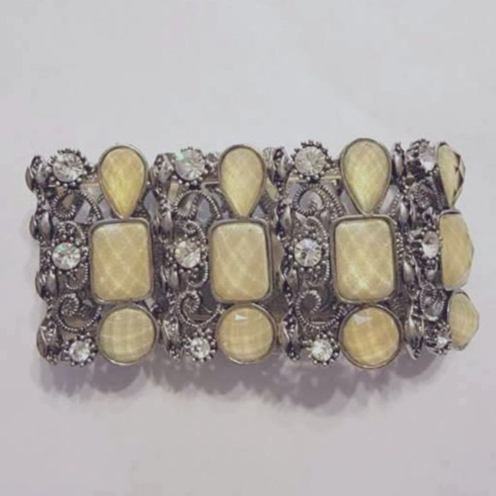 Premier Designs Knockout Bracelet - Picture 2 of 2